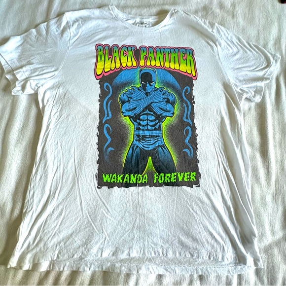 Black Panther Shirt Mens 2XL White Marvel Wakanda Forever Graphic Tee 2022 - Picture 1 of 11